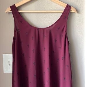 DECREE High Low Sleeveless Cross Print Tank Top